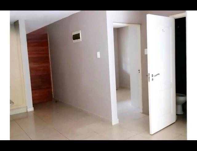 2 BEDROOM PROPERTY TO RENT IN BEREA